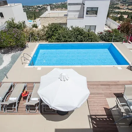 Vila The Complete Guide To Renting Your Exclusive Holiday With Private Pool And Close To The Beach, Latchi 1263 *