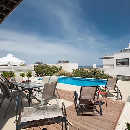 Vilă The Complete Guide To Renting Your Exclusive Holiday With Private Pool And Close To The Beach, Latchi 1263 *